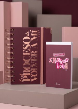 Agenda + stickerbook VOLVER A MÍ